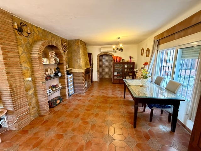 3 quarto Moradia para venda em Almeria cidade - 308 000 € (Ref: 10133432)