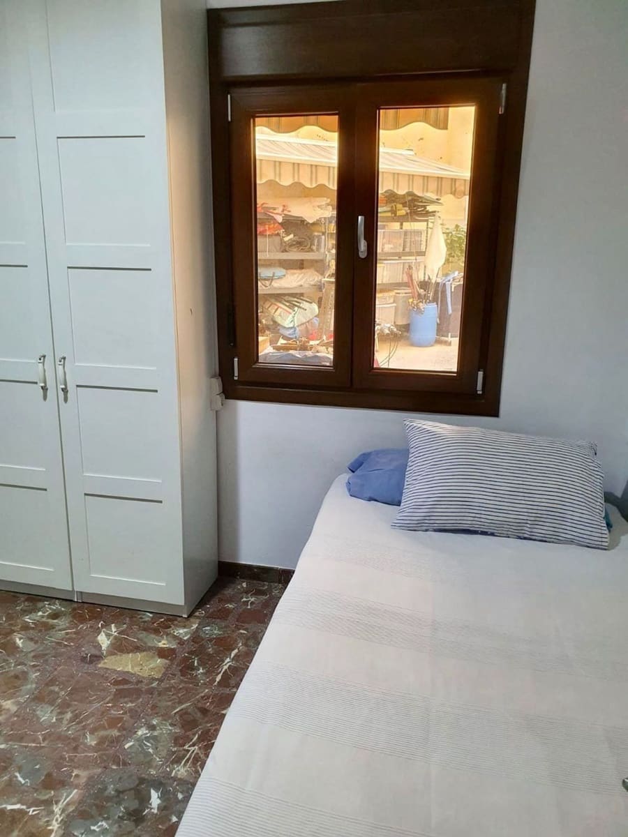 4 makuuhuone Asunto myytävänä paikassa Almeria kaupunki - 550 000 € (Ref: 10147283)