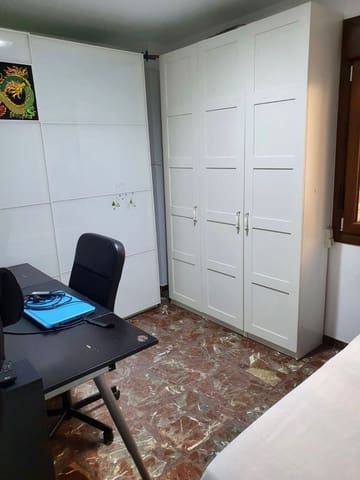 4 makuuhuone Asunto myytävänä paikassa Centro, Almería kaupunki - 550 000 € (Ref: 10147283)