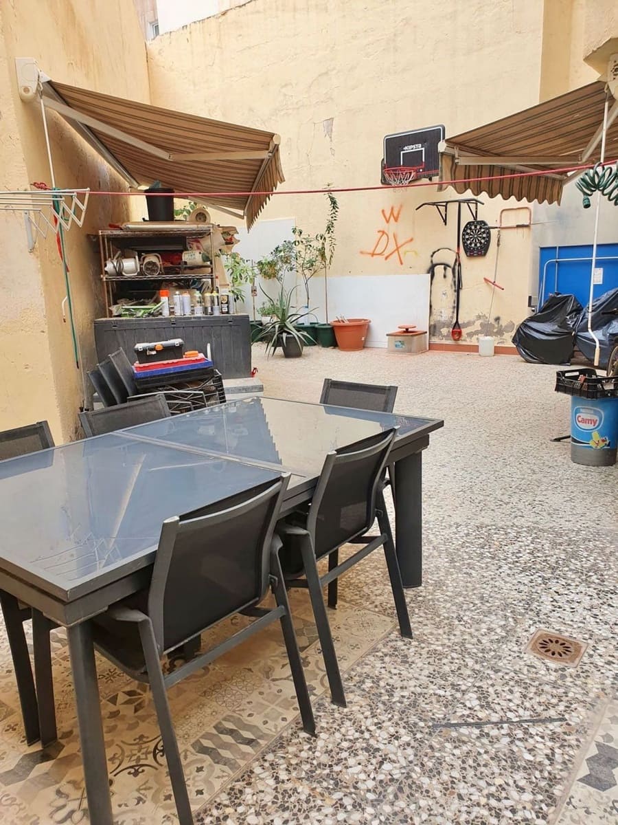 4 makuuhuone Asunto myytävänä paikassa Almeria kaupunki - 550 000 € (Ref: 10147283)