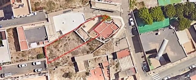 Casa Cueva de 9 habitaciones en Viator en venta - 56.000 € (Ref: 10174663)