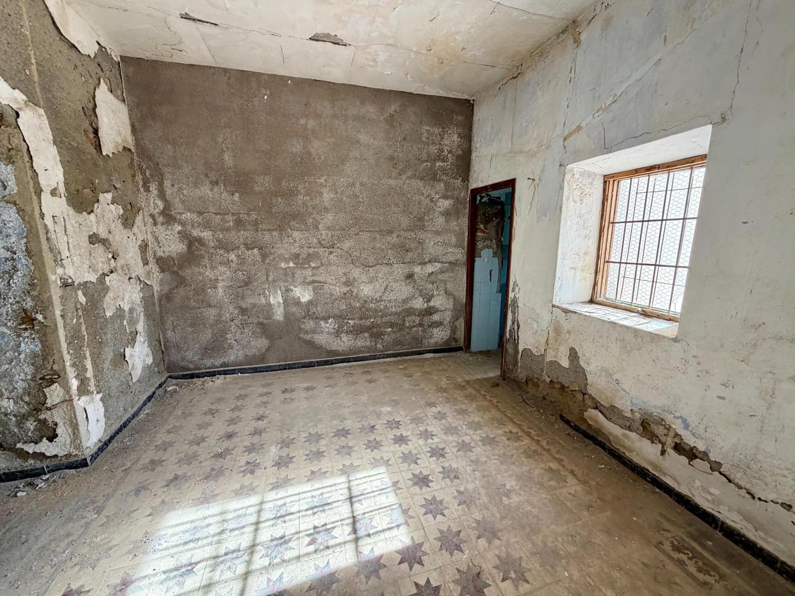 Casa Cueva de 9 habitaciones en Viator en venta - 56.000 € (Ref: 10174663)