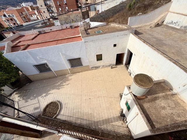 Casa Cueva de 9 habitaciones en Viator en venta - 56.000 € (Ref: 10174663)