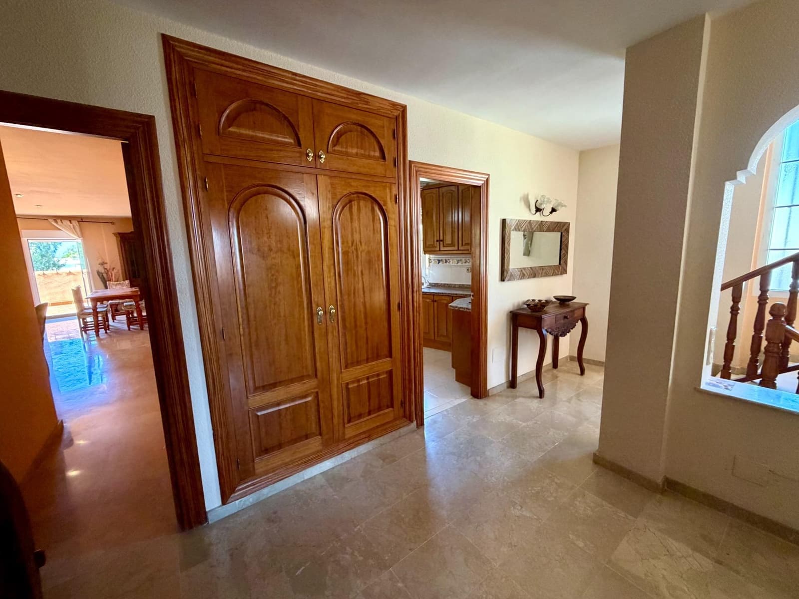 6 bedroom Villa for sale in Retamar with pool garage - € 630,000 (Ref: 10177356)