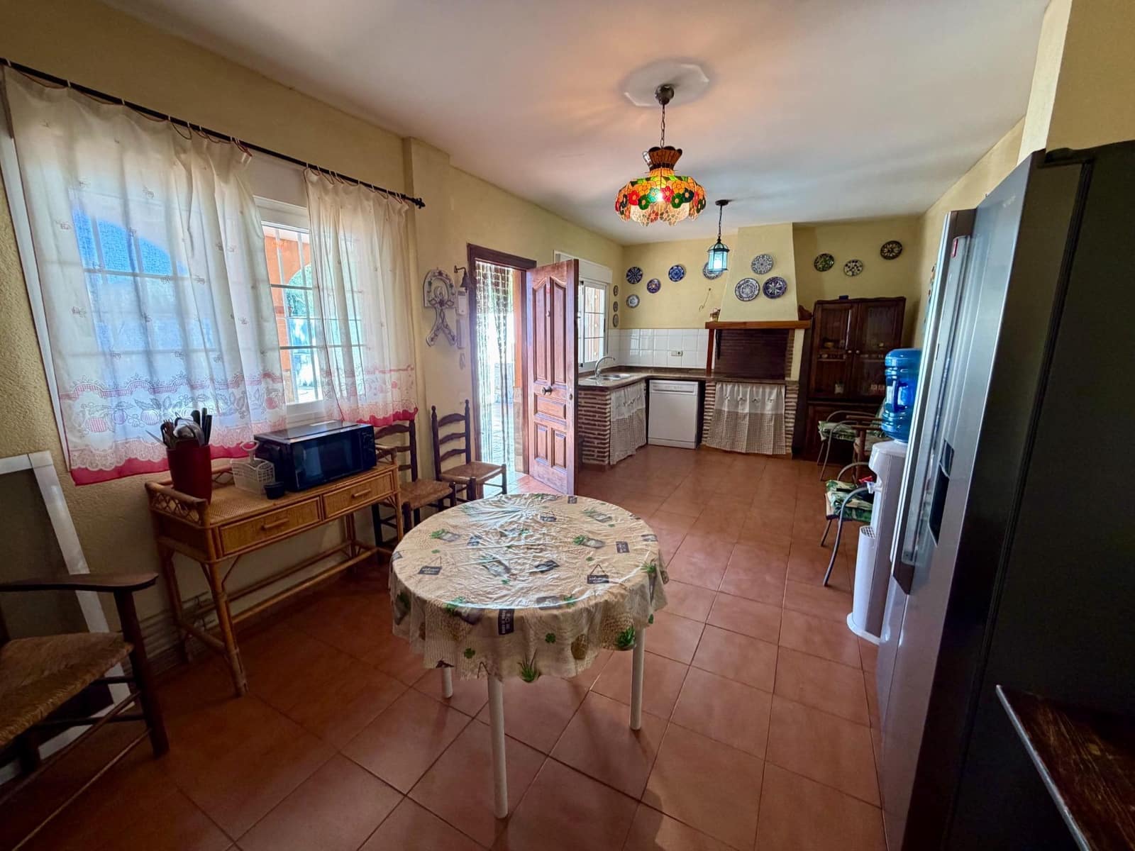 6 bedroom Villa for sale in Retamar with pool garage - € 630,000 (Ref: 10177356)