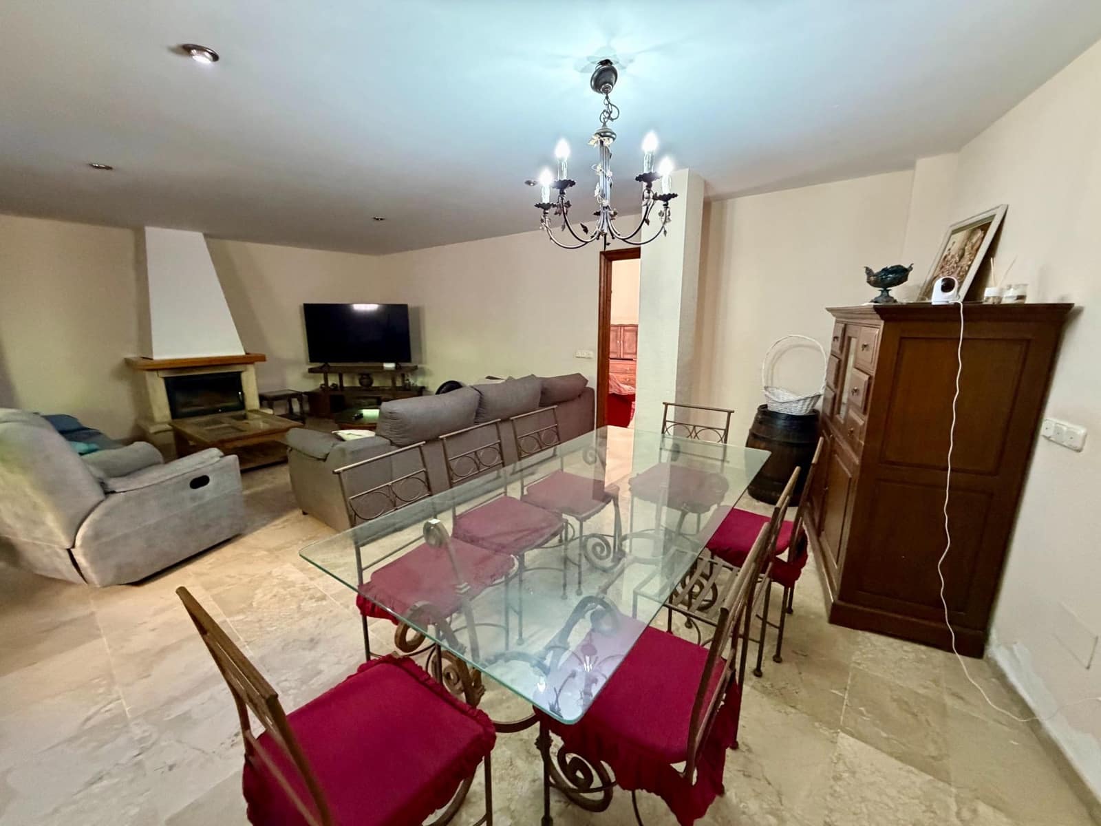 6 bedroom Villa for sale in Retamar with pool garage - € 630,000 (Ref: 10177356)