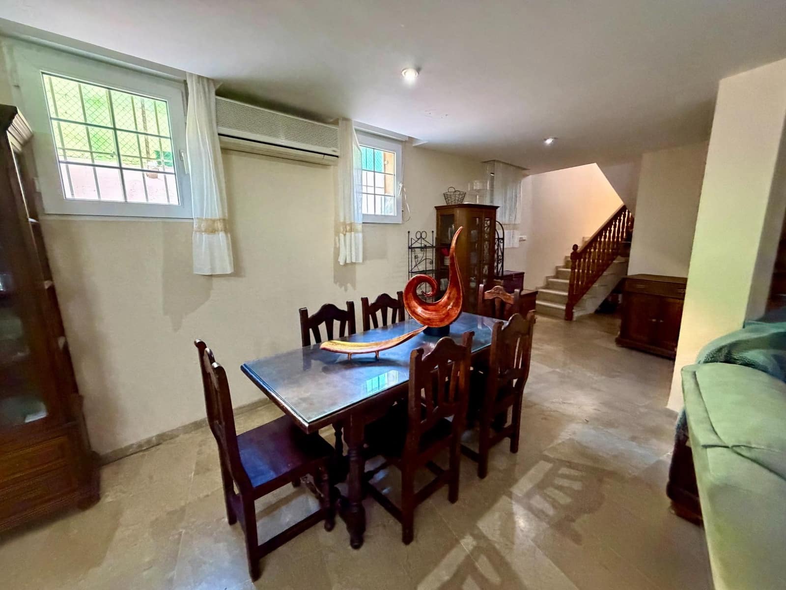 6 bedroom Villa for sale in Retamar with pool garage - € 630,000 (Ref: 10177356)
