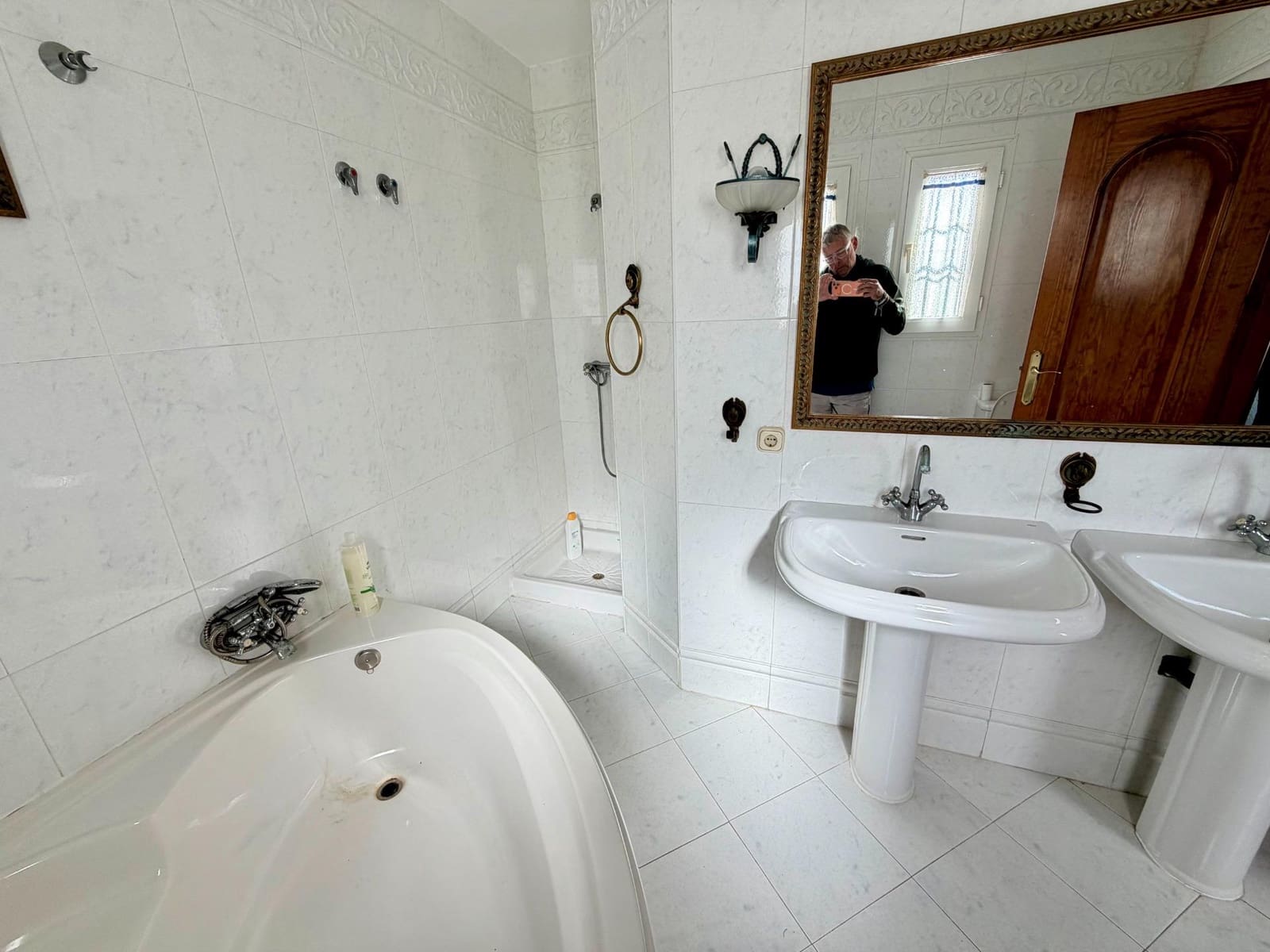 6 bedroom Villa for sale in Retamar with pool garage - € 630,000 (Ref: 10177356)