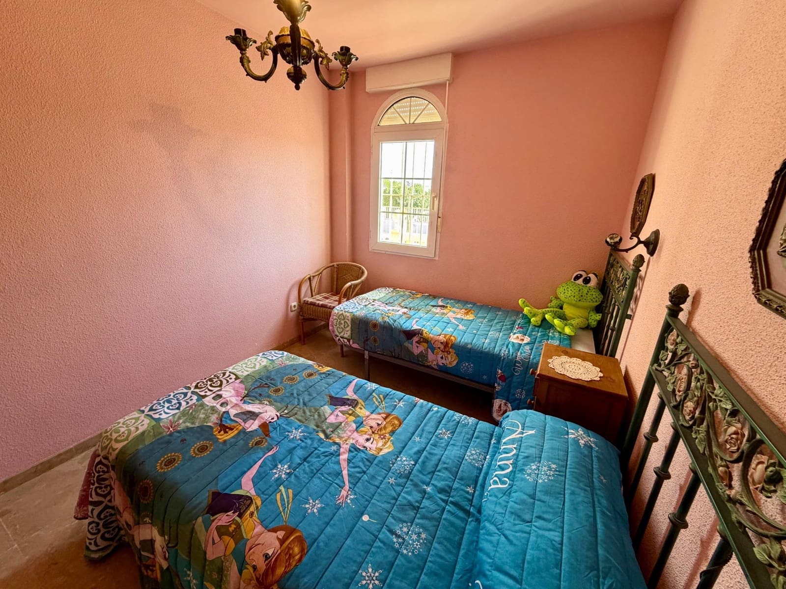 6 bedroom Villa for sale in Retamar with pool garage - € 630,000 (Ref: 10177356)
