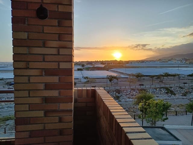 2 sypialnia Apartament na sprzedaż w Aguadulce (Almeria), Roquetas de Mar z basenem garażem - 239 900 € (Ref: 8789929)