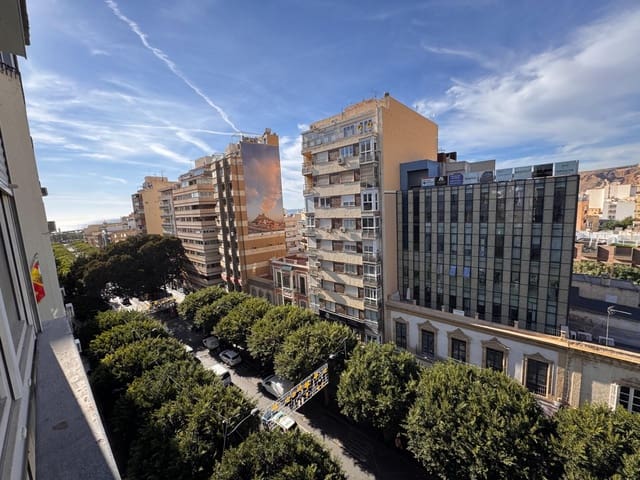 3 chambre Appartement à vendre à Almería ville - 449 000 € (Ref: 8789952)
