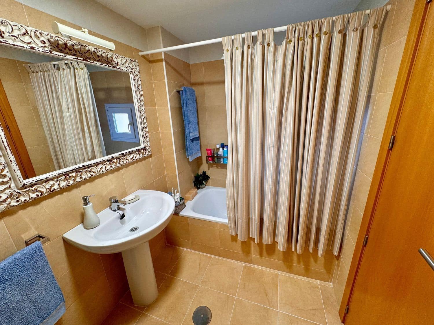 3 sypialnia Mieszkanie na sprzedaż w Almerimar z basenem garażem - 390 000 € (Ref: 8789963)