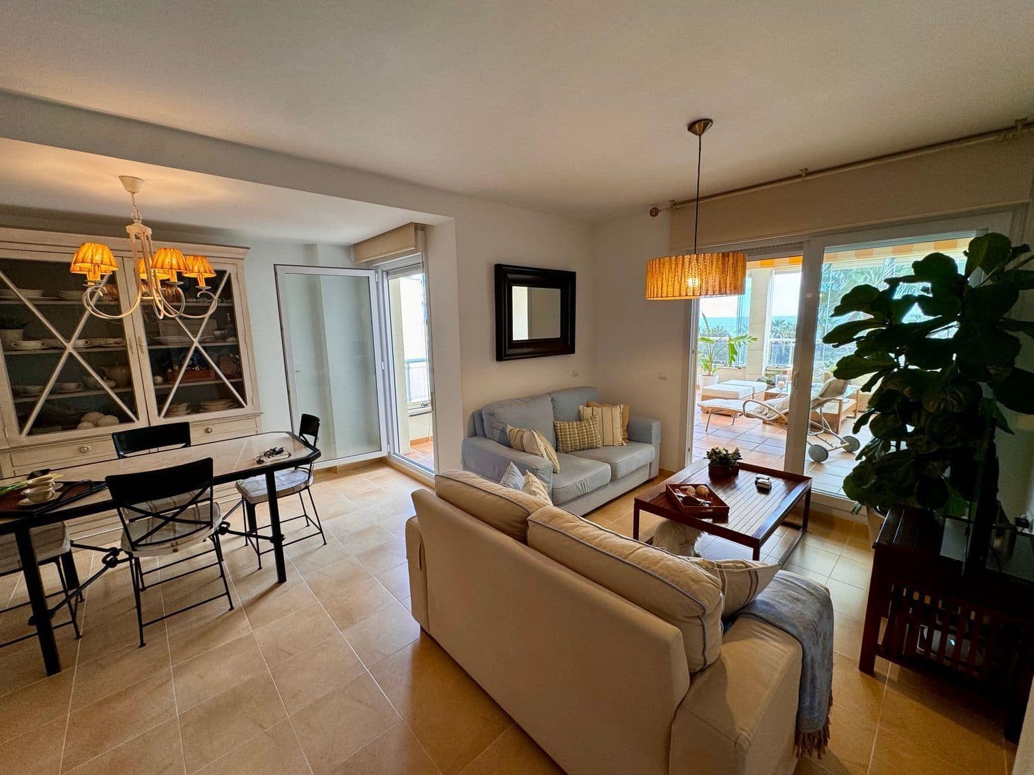 3 sypialnia Mieszkanie na sprzedaż w Almerimar z basenem garażem - 390 000 € (Ref: 8789963)