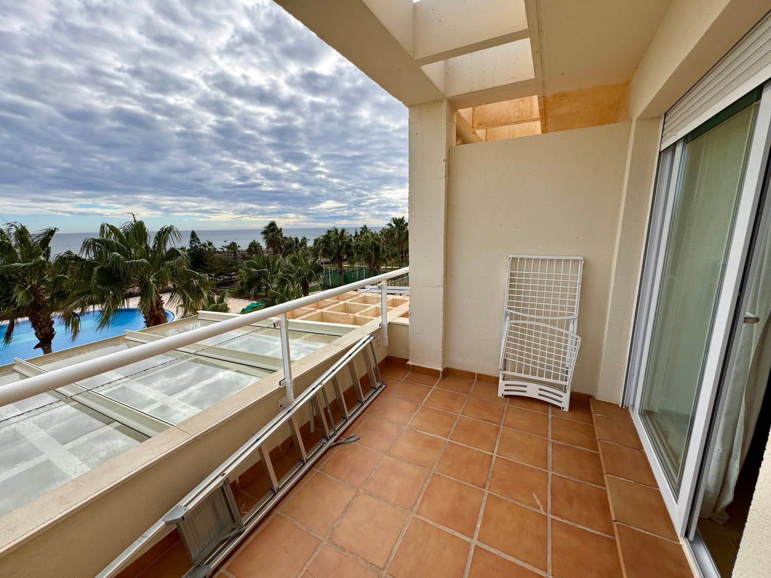 3 sypialnia Mieszkanie na sprzedaż w Almerimar z basenem garażem - 390 000 € (Ref: 8789963)