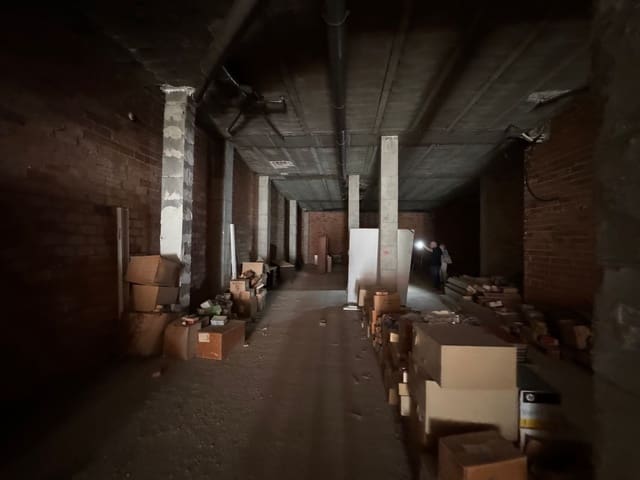 Commercial for sale in Ubeda - € 180,000 (Ref: 8789972)