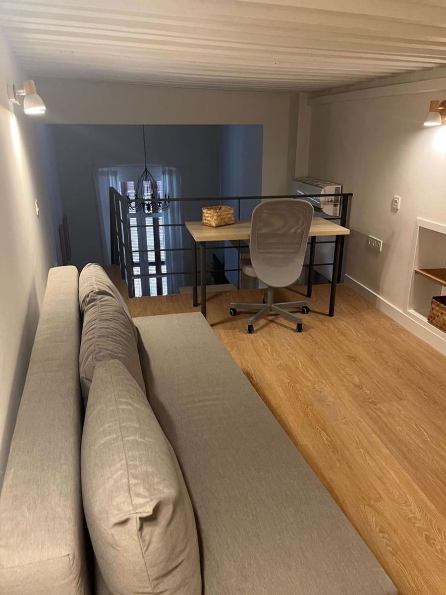 Lägenhet till salu i Almeria stad - 165 000 € (Ref: 8789976)