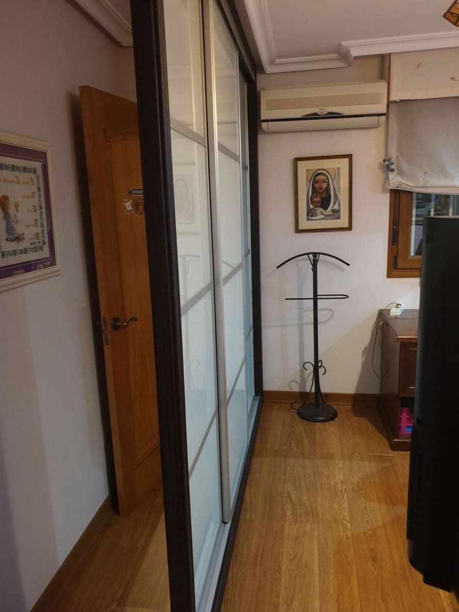 4 quarto Apartamento para venda em Almeria cidade com garagem - 525 000 € (Ref: 8789978)