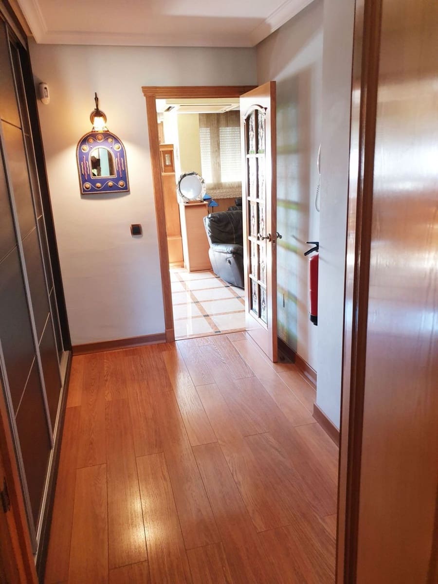 4 quarto Apartamento para venda em Almeria cidade com garagem - 525 000 € (Ref: 8789978)