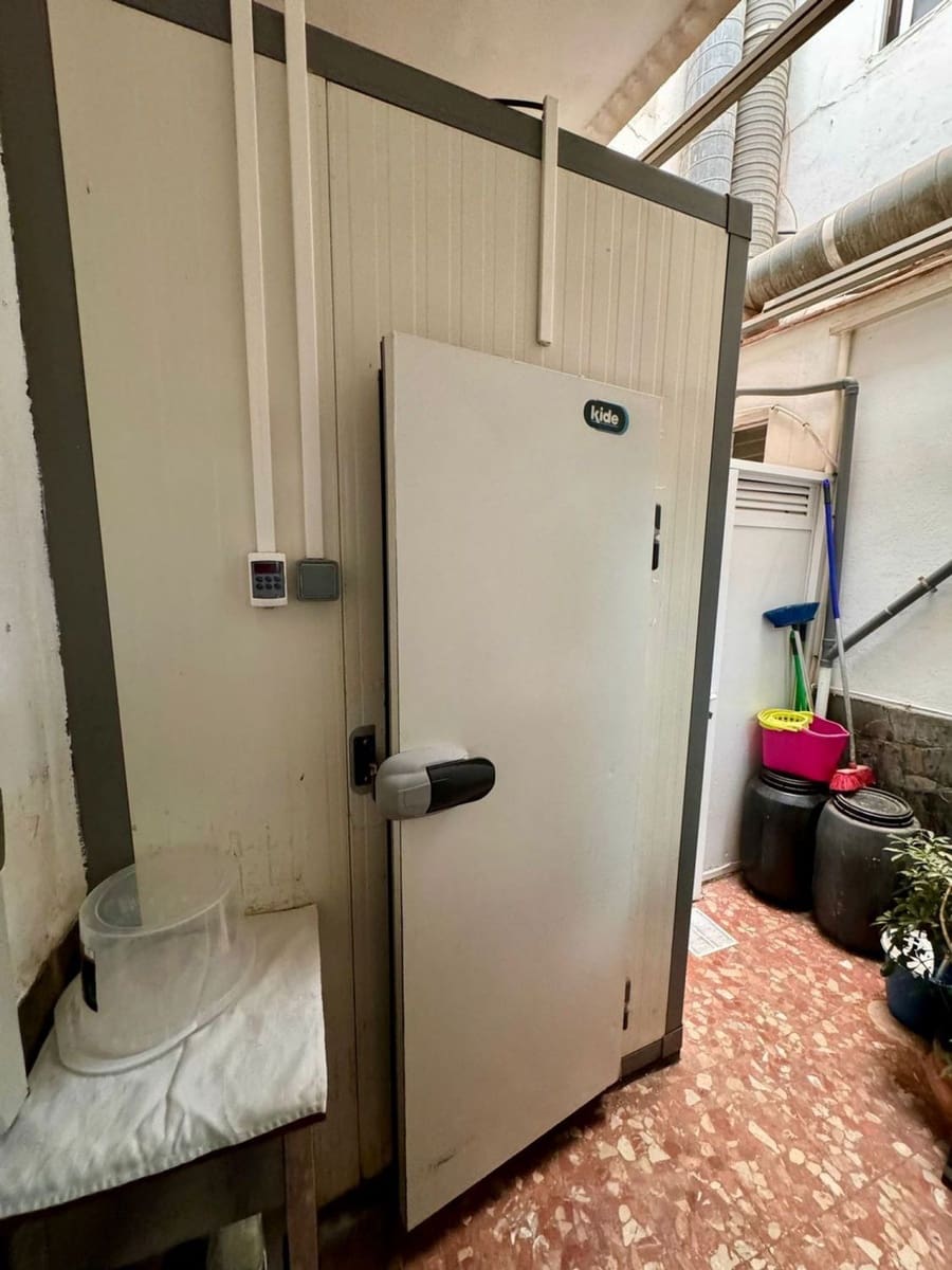 Bar/Restaurante en Alhabia en venta - 199.900 € (Ref: 8789981)