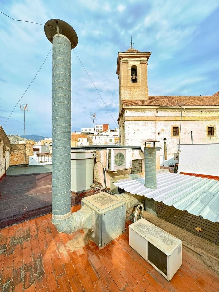 Bar/Restaurante en Alhabia en venta - 199.900 € (Ref: 8789981)