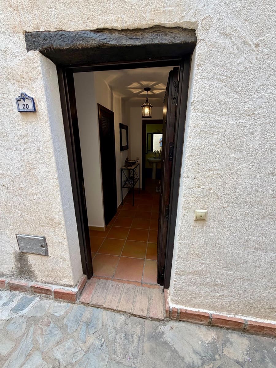 3 soverom Leilighet til salgs i Ohanes med svømmebasseng garasje - € 65 000 (Ref: 8789982)