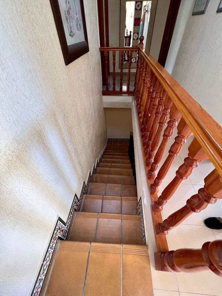 4 bedroom Villa for sale in Retamar with pool - € 749,000 (Ref: 8789989)