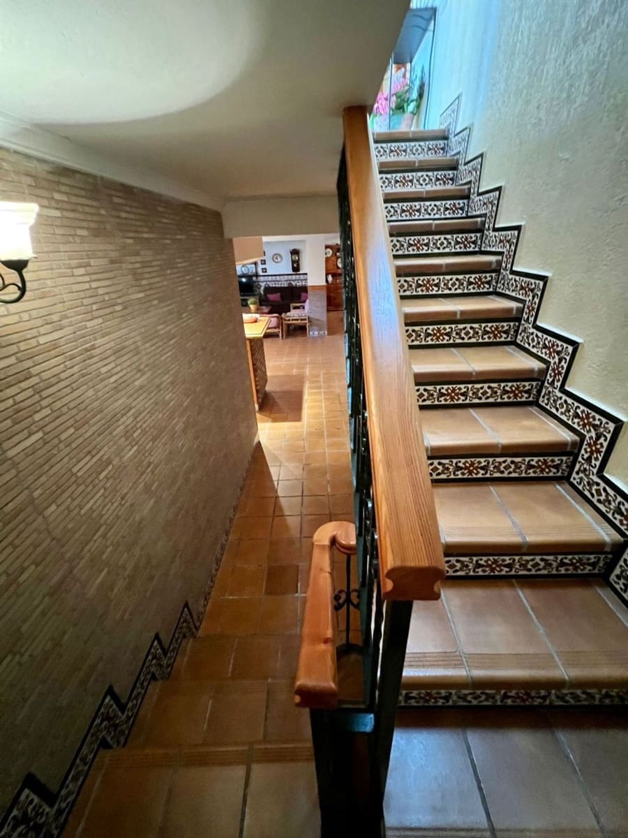 4 bedroom Villa for sale in Retamar with pool - € 749,000 (Ref: 8789989)