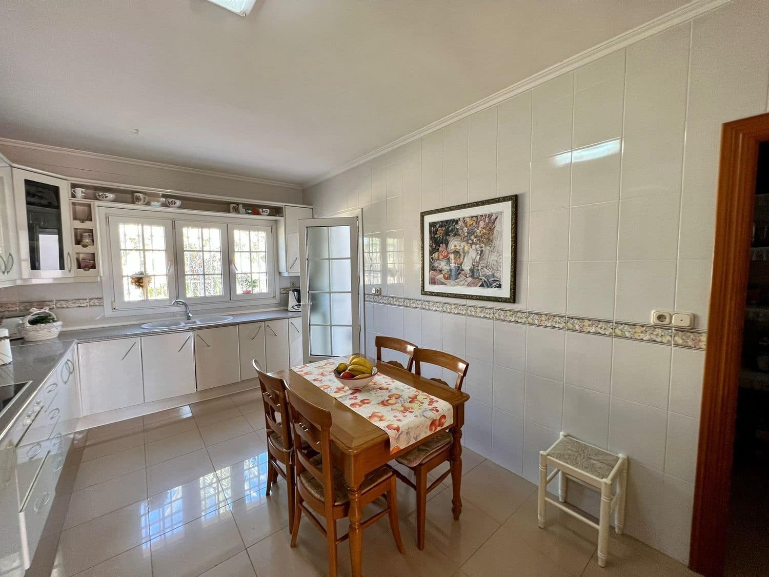 4 bedroom Villa for sale in Retamar with pool - € 749,000 (Ref: 8789989)