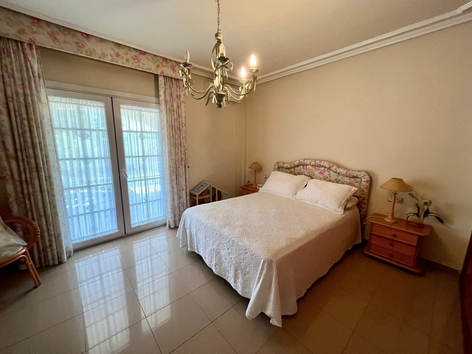 4 bedroom Villa for sale in Retamar with pool - € 749,000 (Ref: 8789989)