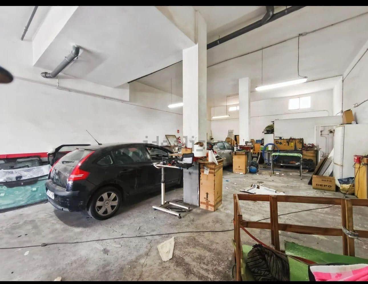 Kommersiell till salu i Almeria stad - 170 000 € (Ref: 8789995)