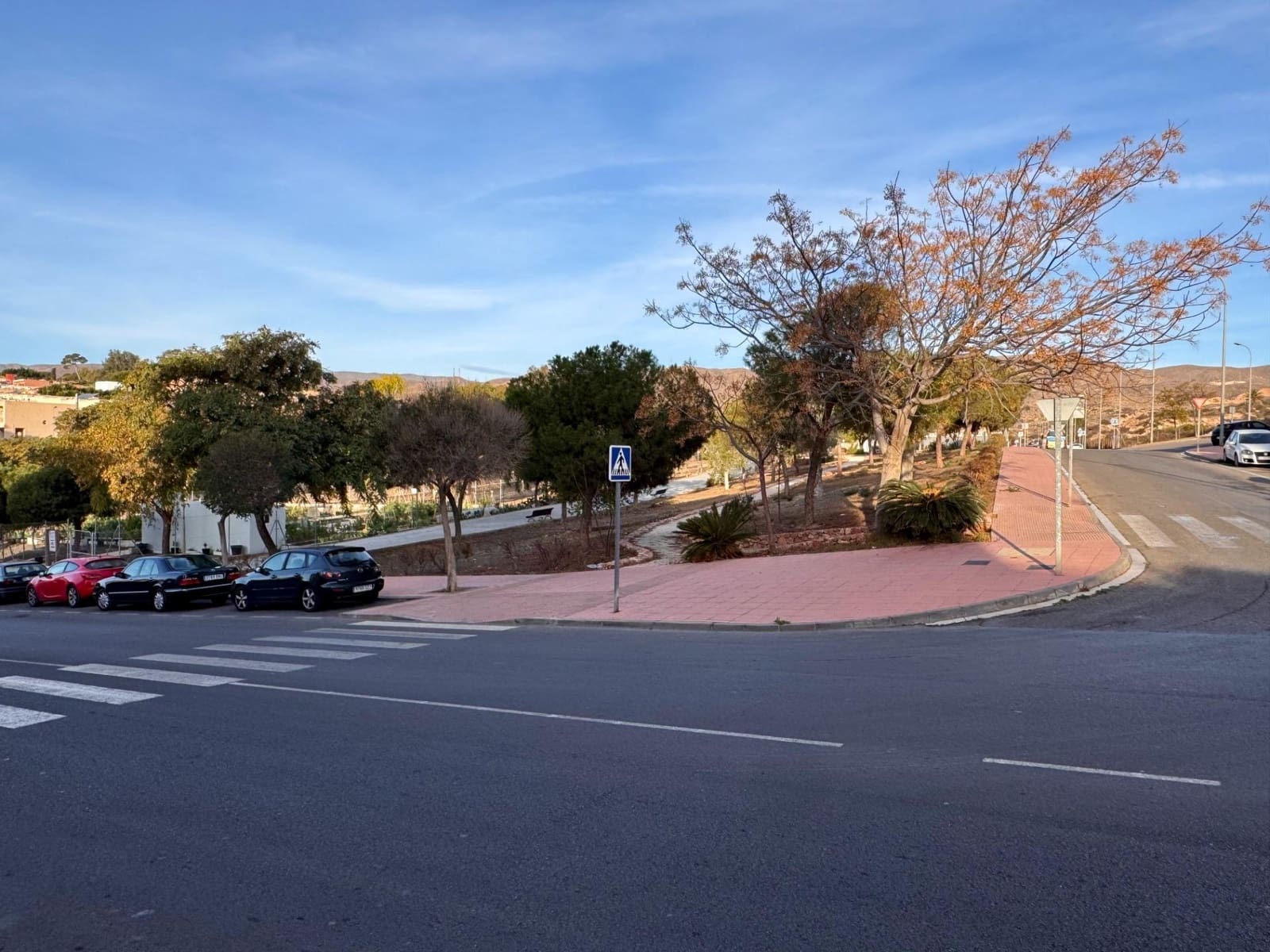 Kommersiell till salu i Almeria stad - 170 000 € (Ref: 8789995)