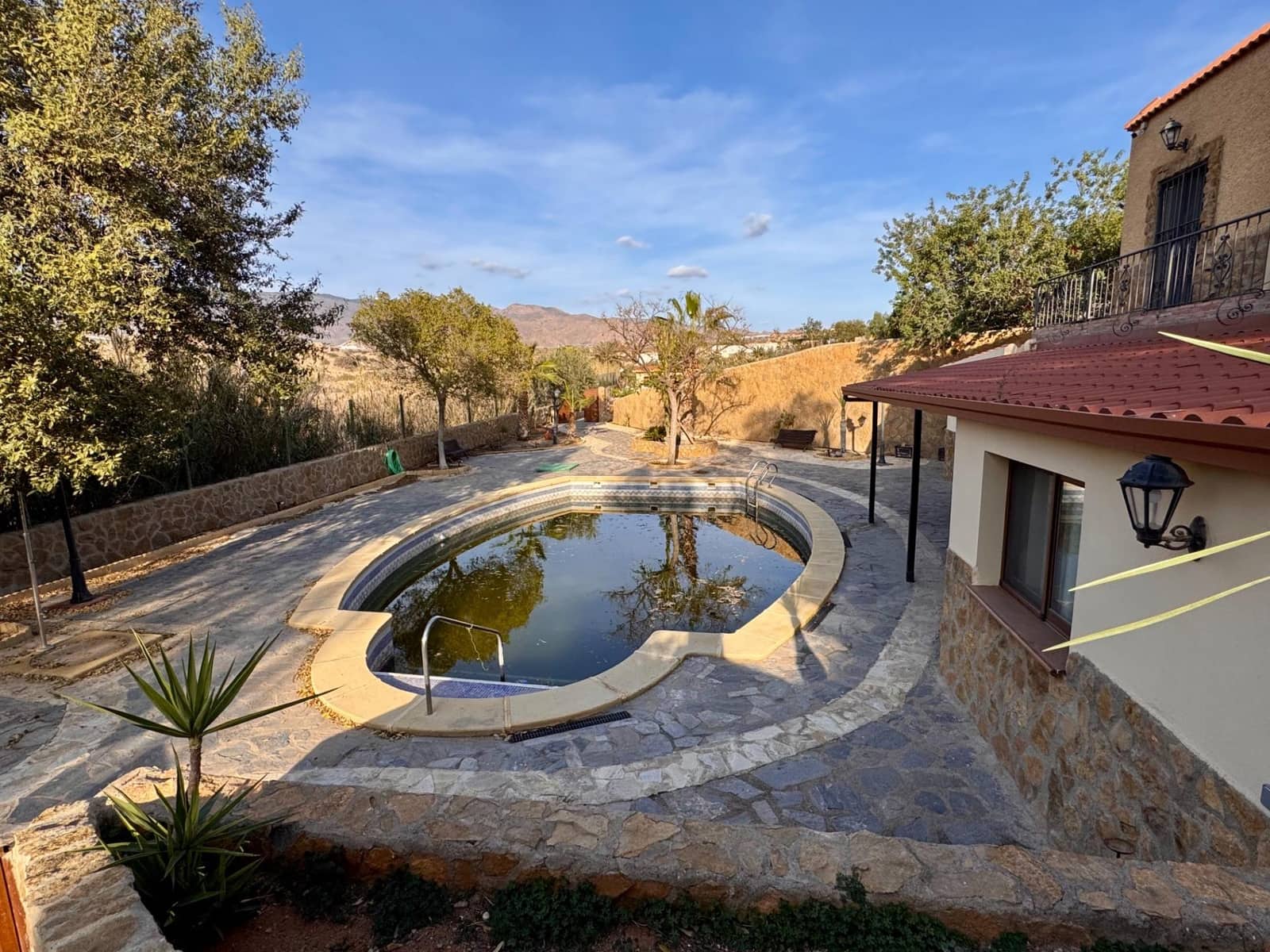 6 sypialnia Willa na sprzedaż w Pechina z basenem garażem - 319 000 € (Ref: 8841090)