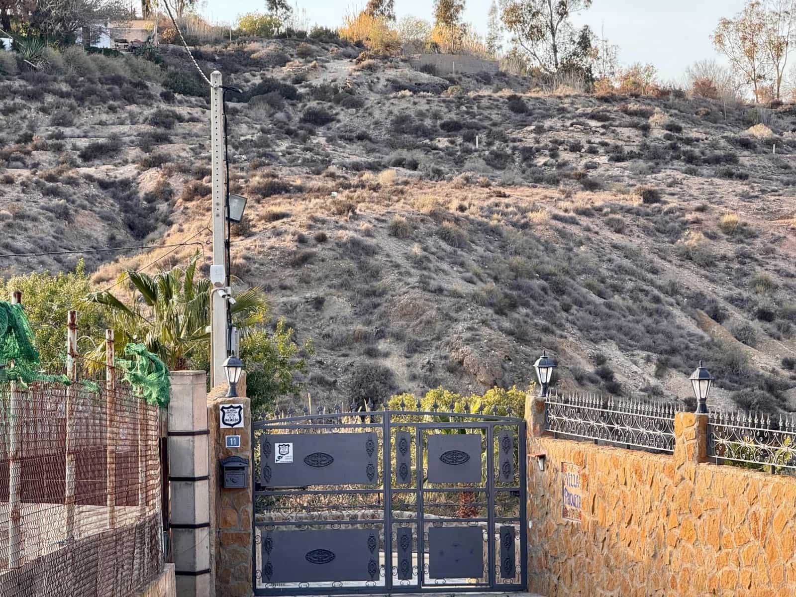 6 sypialnia Willa na sprzedaż w Pechina z basenem garażem - 319 000 € (Ref: 8841090)