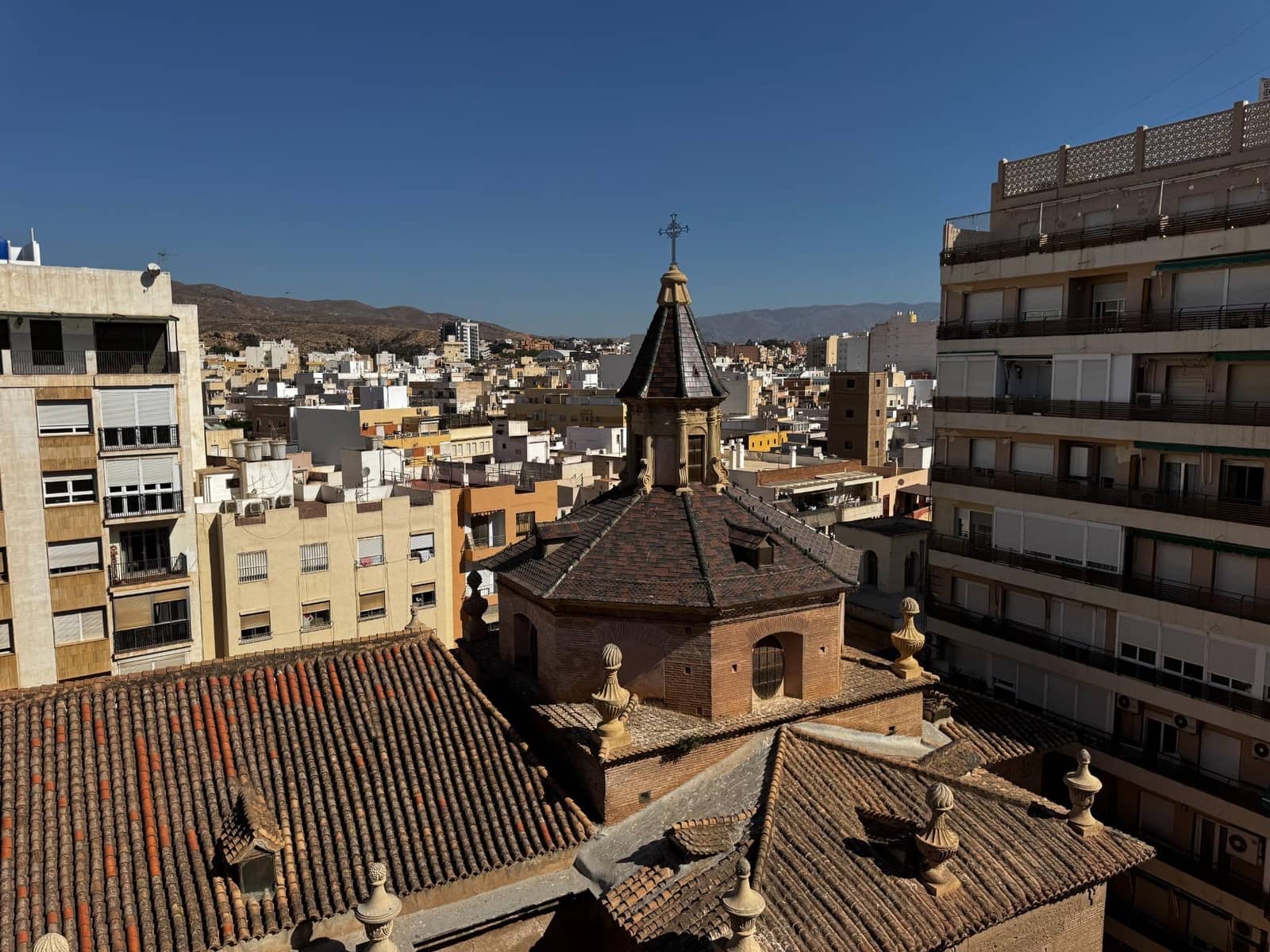 3 makuuhuone Asunto myytävänä paikassa Almeria kaupunki - 270 000 € (Ref: 9343417)