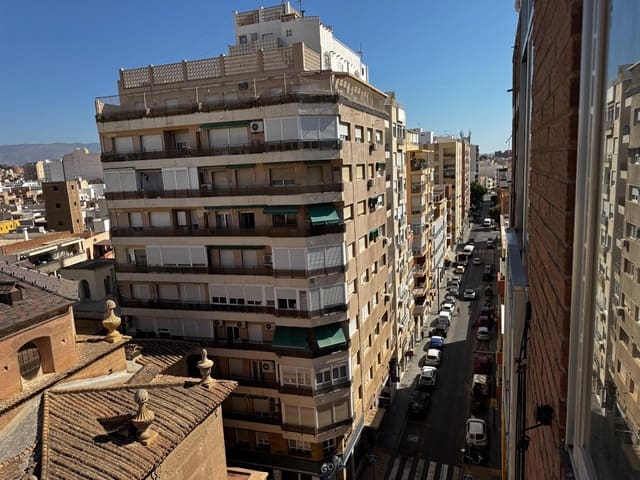 3 soveværelse Lejlighed til salg i Centro, Almería by - € 270.000 (Ref: 9343417)