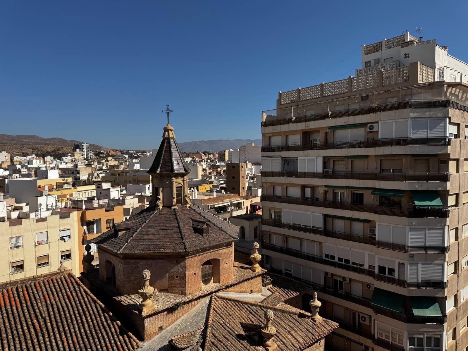 3 makuuhuone Asunto myytävänä paikassa Almeria kaupunki - 270 000 € (Ref: 9343417)