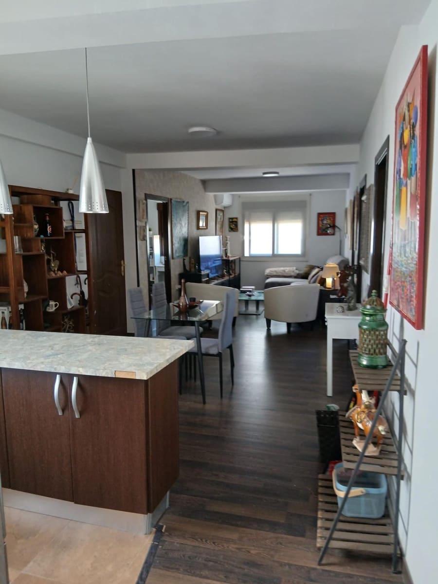 3 makuuhuone Asunto myytävänä paikassa Almeria kaupunki - 270 000 € (Ref: 9343417)