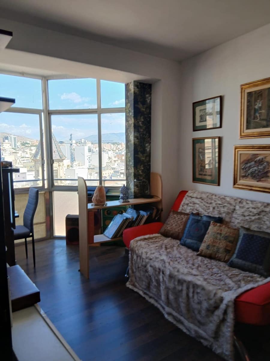 3 makuuhuone Asunto myytävänä paikassa Almeria kaupunki - 270 000 € (Ref: 9343417)