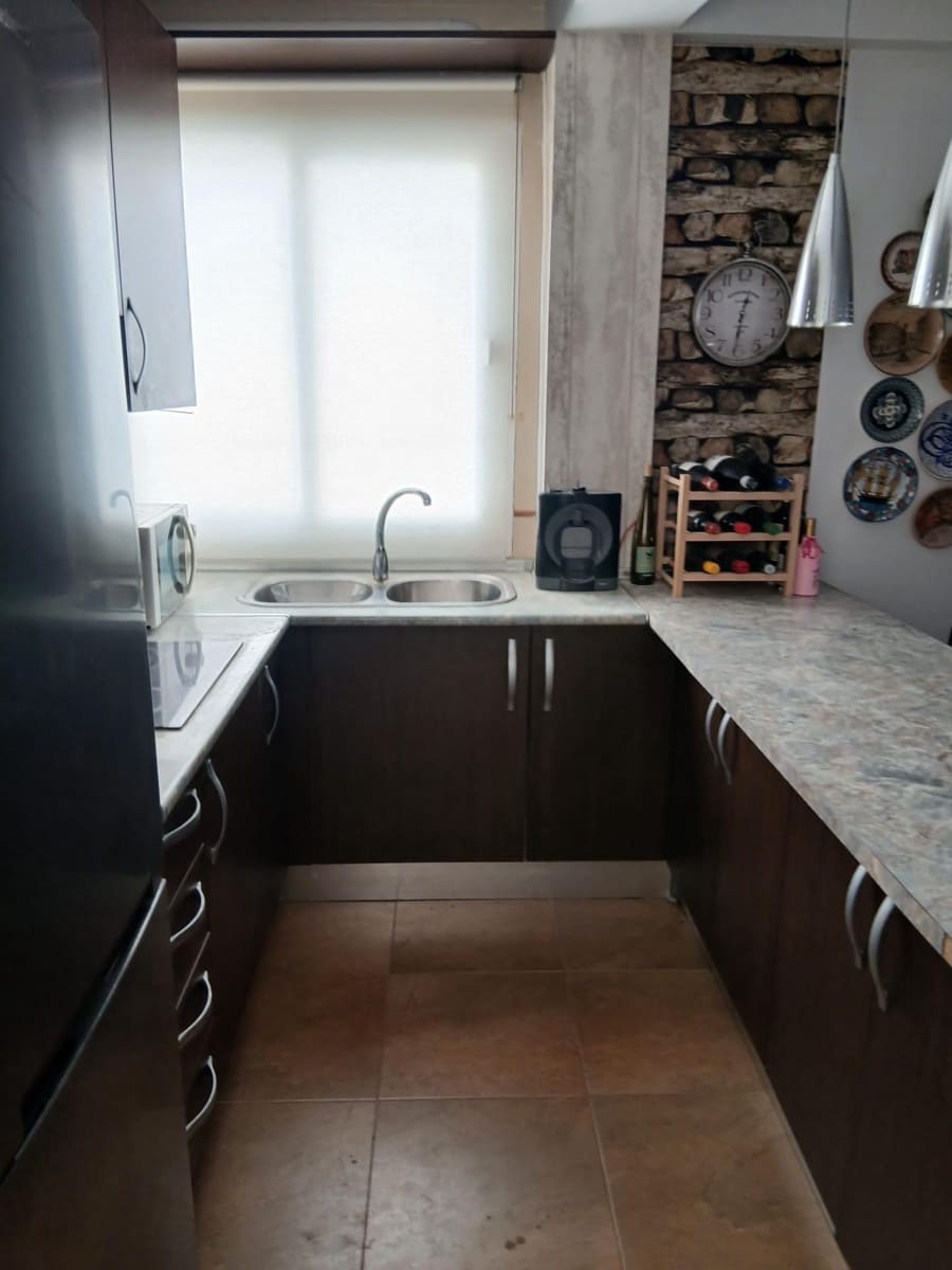 3 makuuhuone Asunto myytävänä paikassa Almeria kaupunki - 270 000 € (Ref: 9343417)