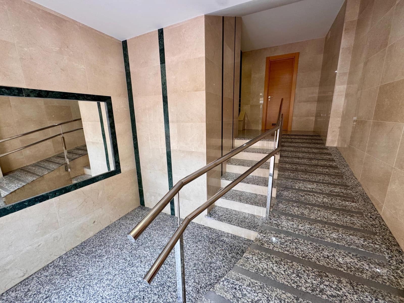 4 chambre Appartement à vendre à Almeria ville - 235 000 € (Ref: 9343418)