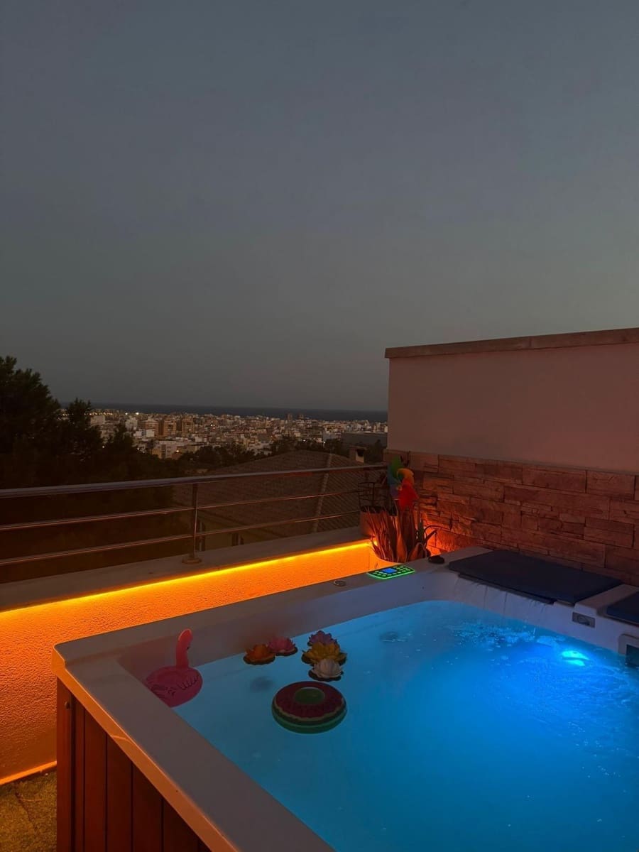 2 chambre Penthouse à vendre à Almeria ville - 249 000 € (Ref: 9343421)