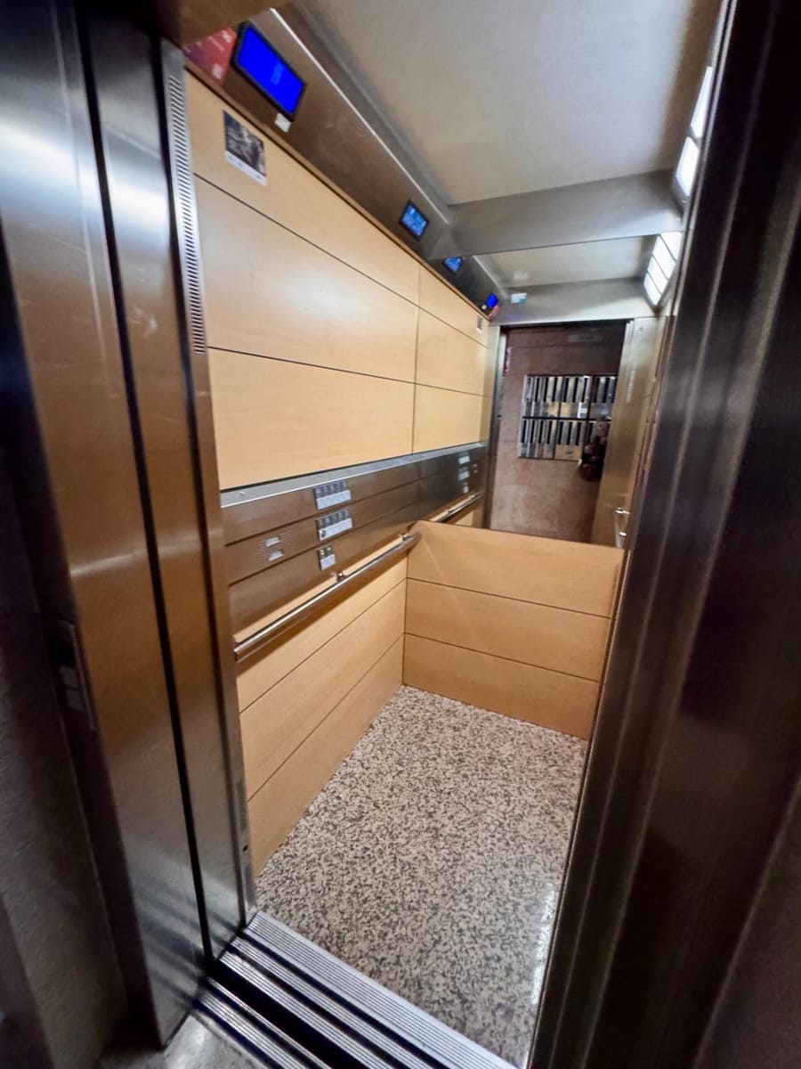 3 makuuhuone Asunto myytävänä paikassa Almeria kaupunki mukana uima-altaan 
autotalli - 320 000 € (Ref: 9343422)