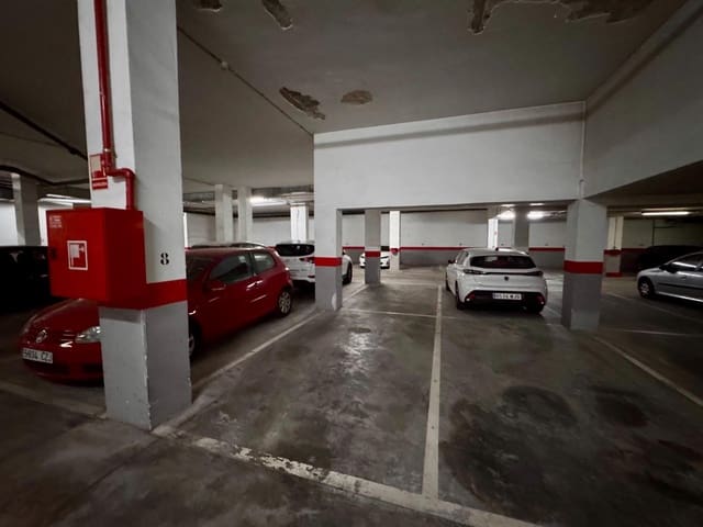 3 makuuhuone Asunto myytävänä paikassa Almería kaupunki mukana uima-altaan 
autotalli - 320 000 € (Ref: 9343422)