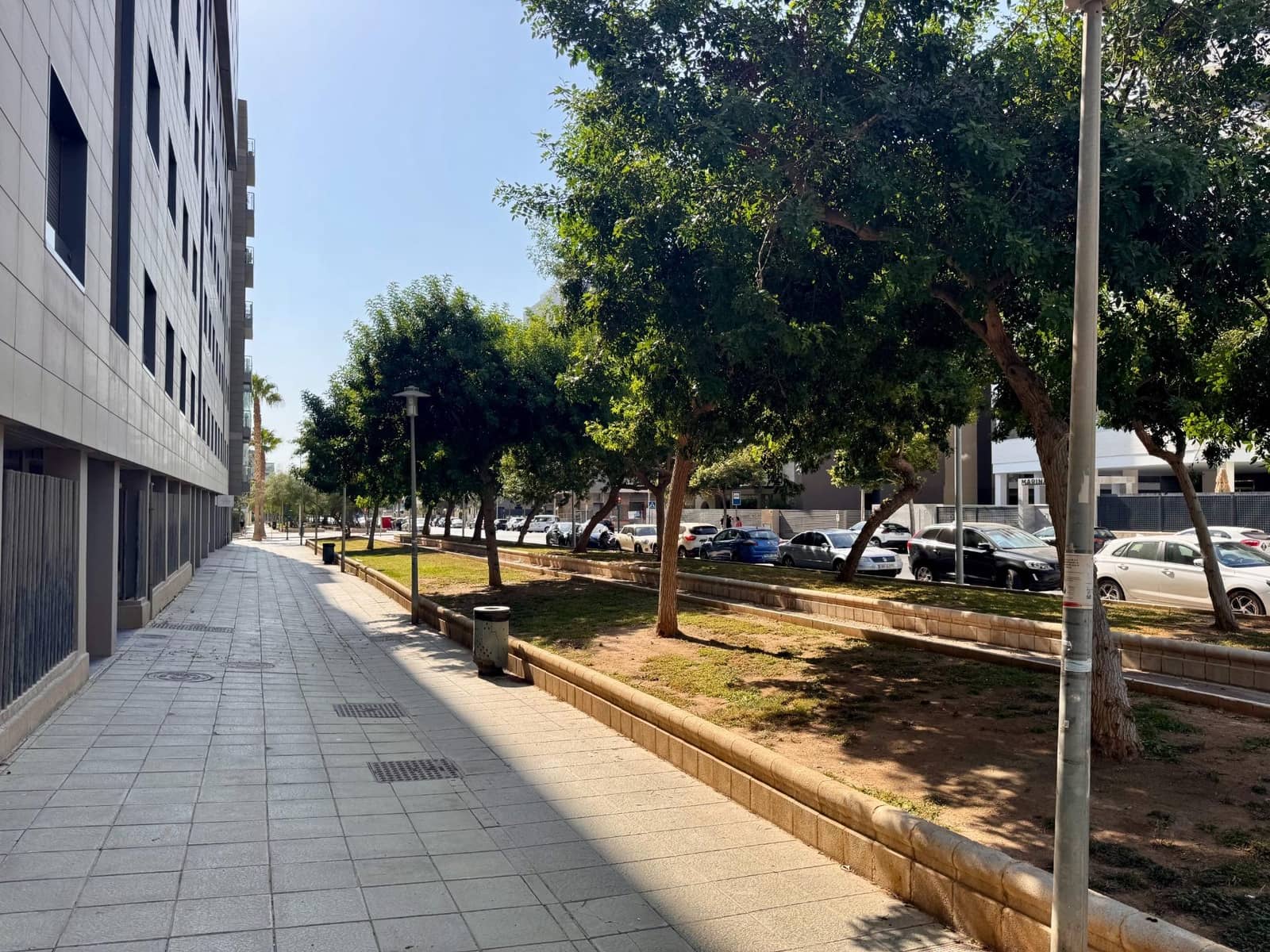 3 makuuhuone Asunto myytävänä paikassa Almeria kaupunki mukana uima-altaan 
autotalli - 320 000 € (Ref: 9343422)