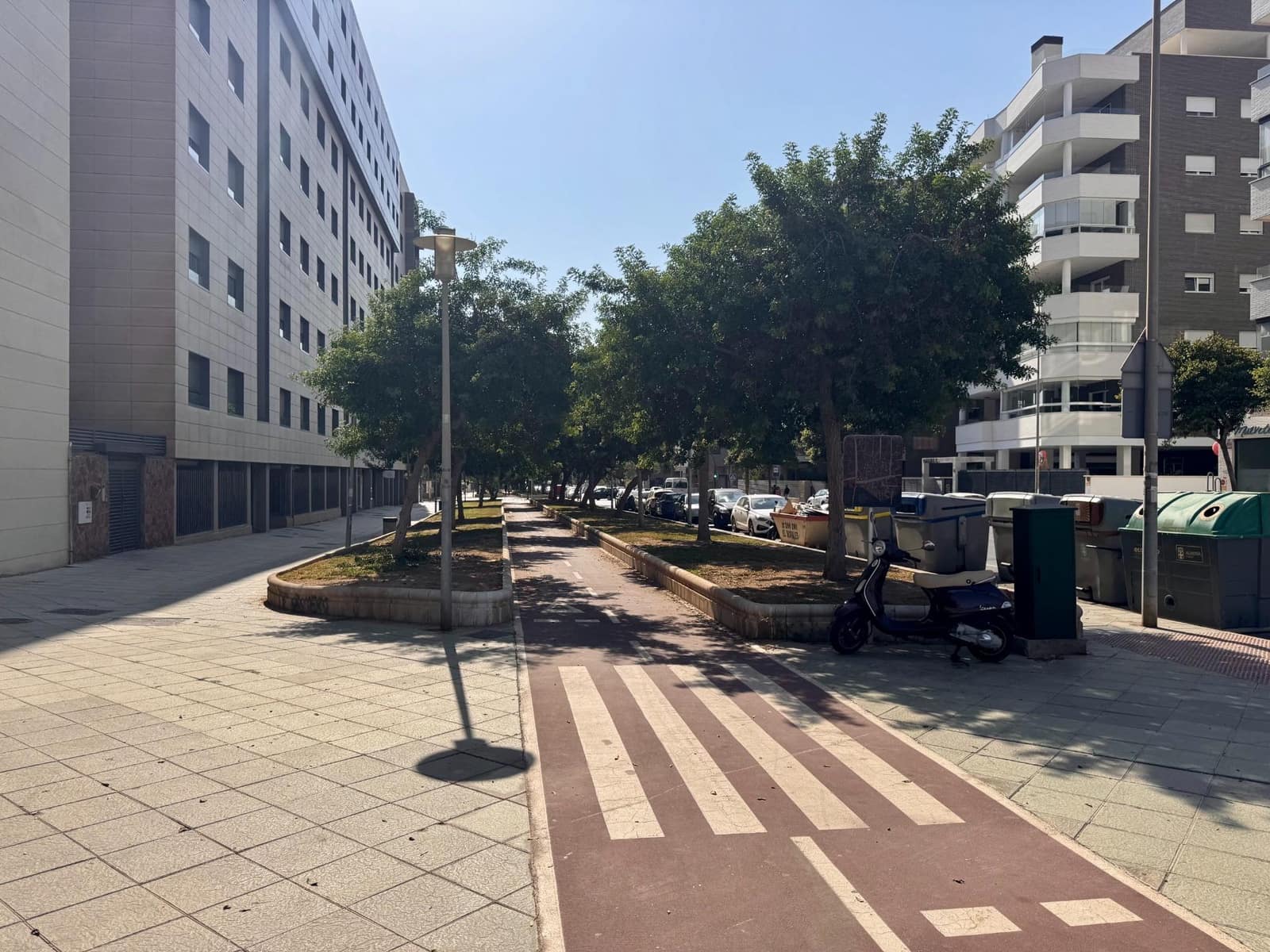 3 makuuhuone Asunto myytävänä paikassa Almeria kaupunki mukana uima-altaan 
autotalli - 320 000 € (Ref: 9343422)