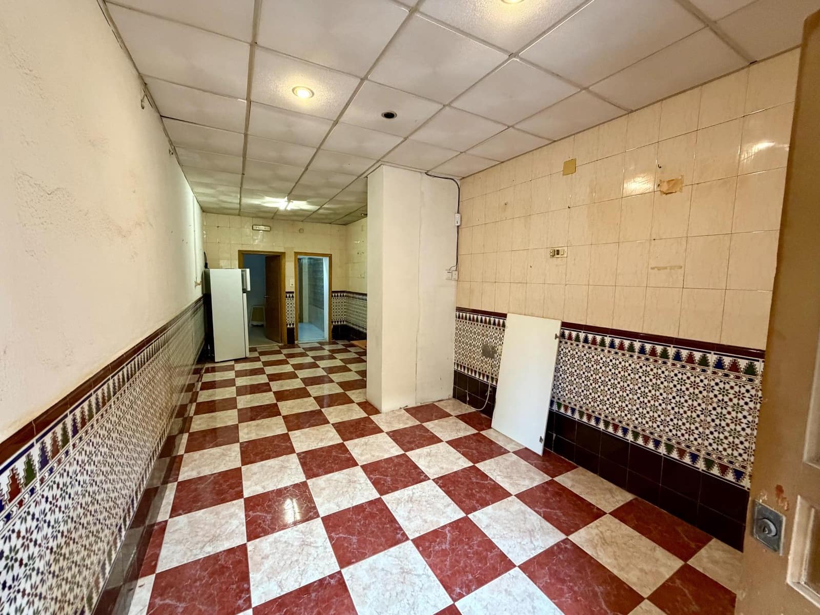 2 sovrum Lägenhet till salu i Almeria stad med garage - 115 000 € (Ref: 9343423)