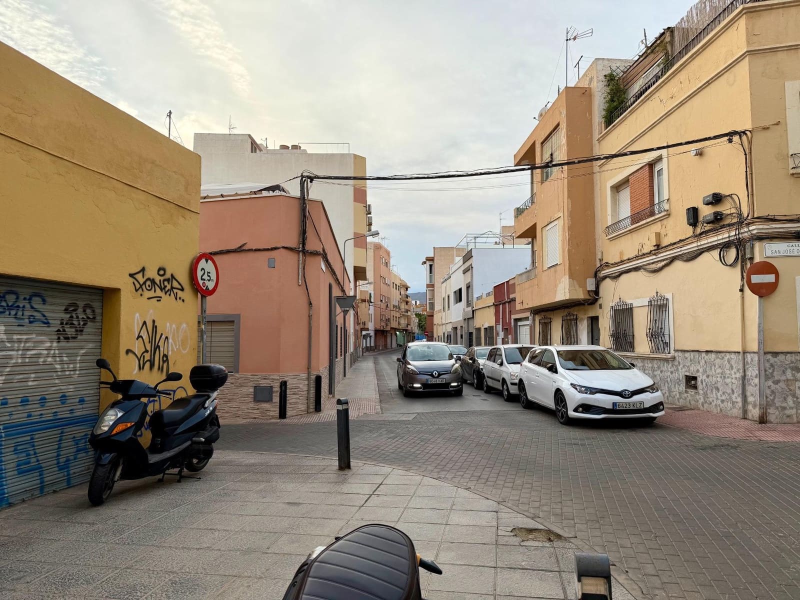 2 sovrum Lägenhet till salu i Almeria stad med garage - 115 000 € (Ref: 9343423)