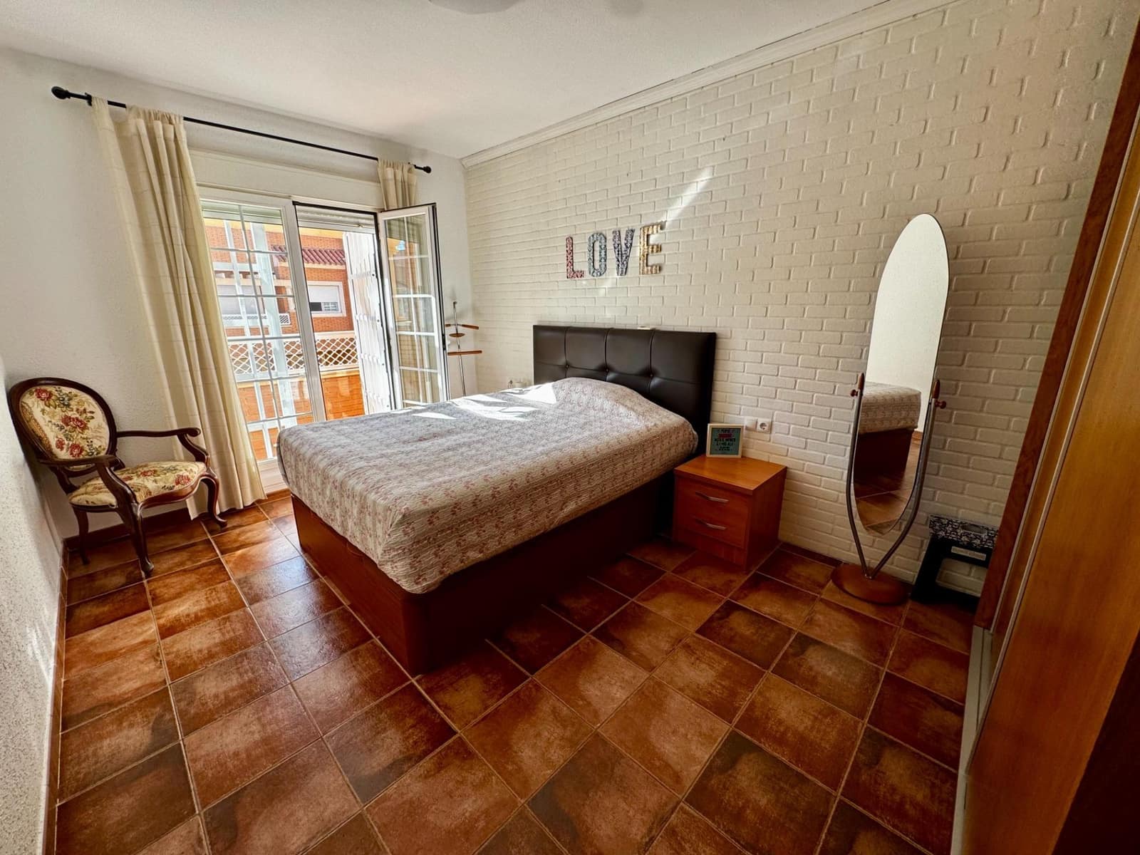 4 sypialnia Dom szeregowy na sprzedaż w Miasto Almeria z garażem - 369 900 € (Ref: 9343424)