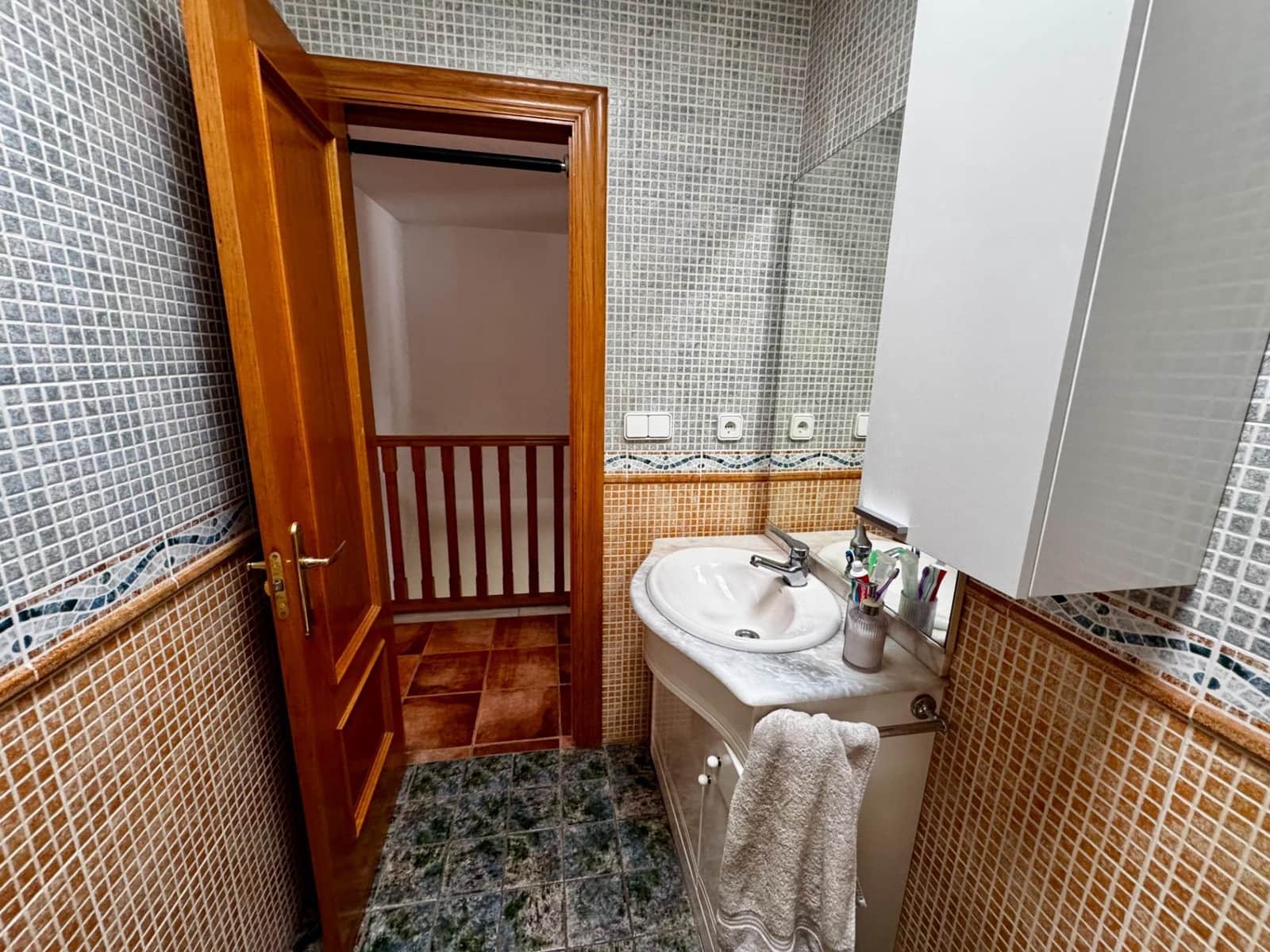 4 sypialnia Dom szeregowy na sprzedaż w Miasto Almeria z garażem - 369 900 € (Ref: 9343424)