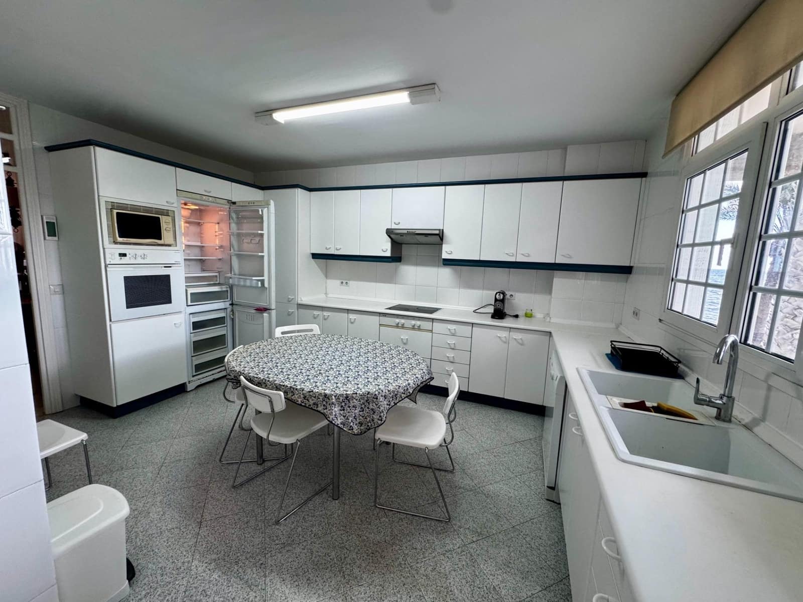 5 makuuhuone Rivitalo myytävänä paikassa Aguadulce (Almeria) mukana uima-altaan - 650 000 € (Ref: 9343425)